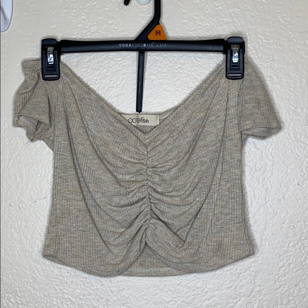 Off Shoulder Crop top